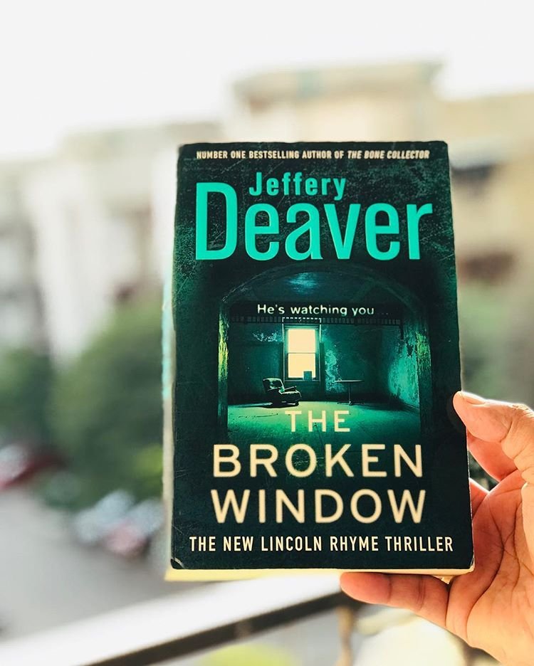 du-lieu-tu-than-review-tieu-thuyet-giat-gan-cua-jeffery-deaver-va-loi-canh-tinh-ve-quyen-rieng-tu-ky-thuat-so-kienthuctruyen-com-10-2